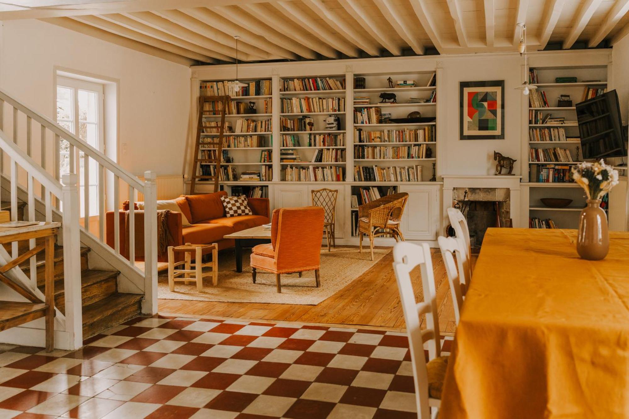 Maison D'Hotes Et Gite De Charme Avec Piscine, La Lhuiseraie Exterior foto